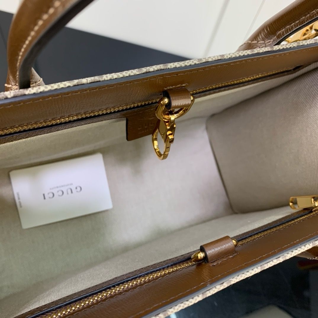 GG Supreme Canvas Tote Bag KK04650 GG Supreme Canvas Tote Bag KK04650