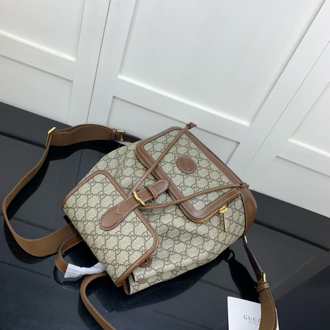 GG Interlocking G Supreme Canvas Drawstring Backpack KK05250 GG Interlocking G Supreme Canvas Drawstring Backpack KK05250