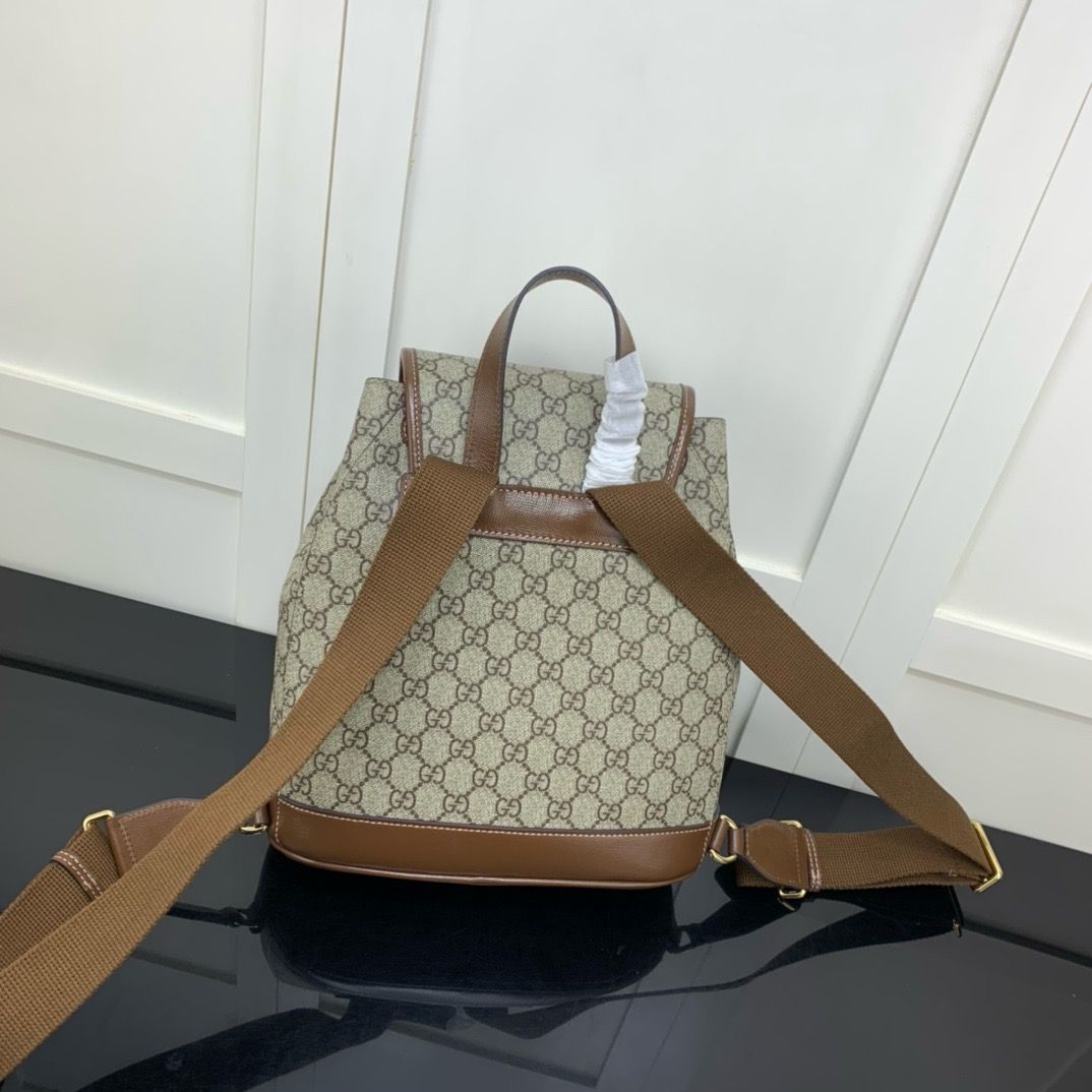 GG Interlocking G Supreme Canvas Drawstring Backpack KK05250 GG Interlocking G Supreme Canvas Drawstring Backpack KK05250