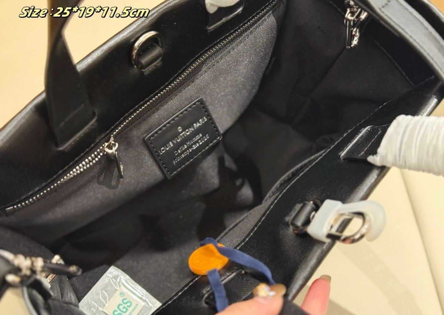 LV Mini Shopper Tote Bag C2301850 LV Mini Shopper Tote Bag C2301850