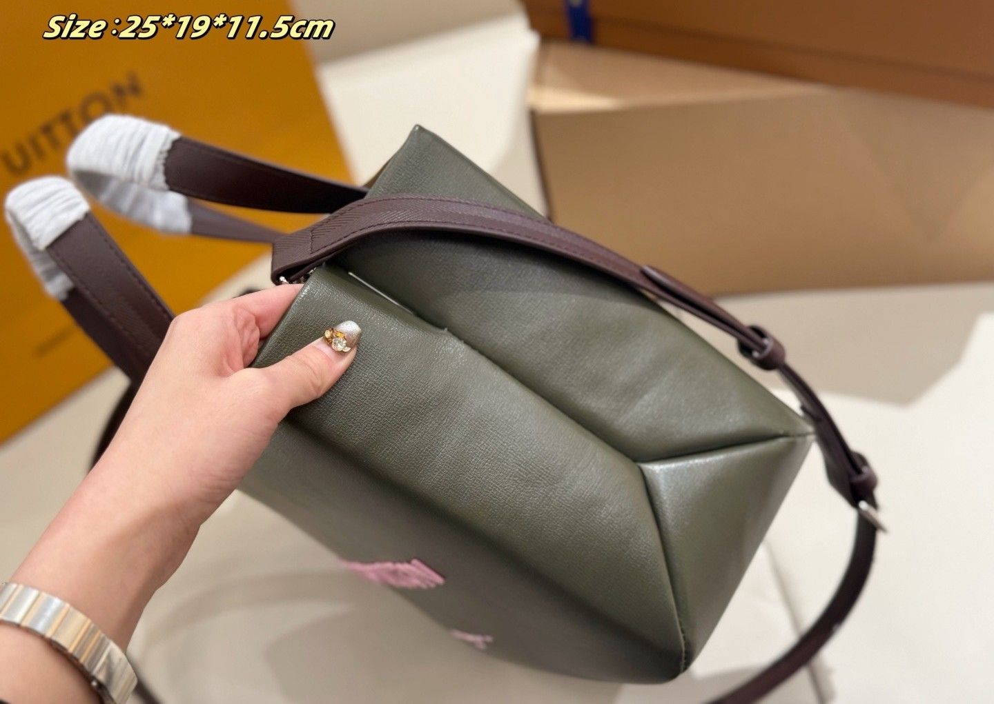 LV Mini Shopper Tote Bag C2301850 LV Mini Shopper Tote Bag C2301850