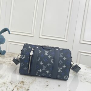 LV Soft Trunk Messenger Bag in Blue Monogram Canvas DMB3204650