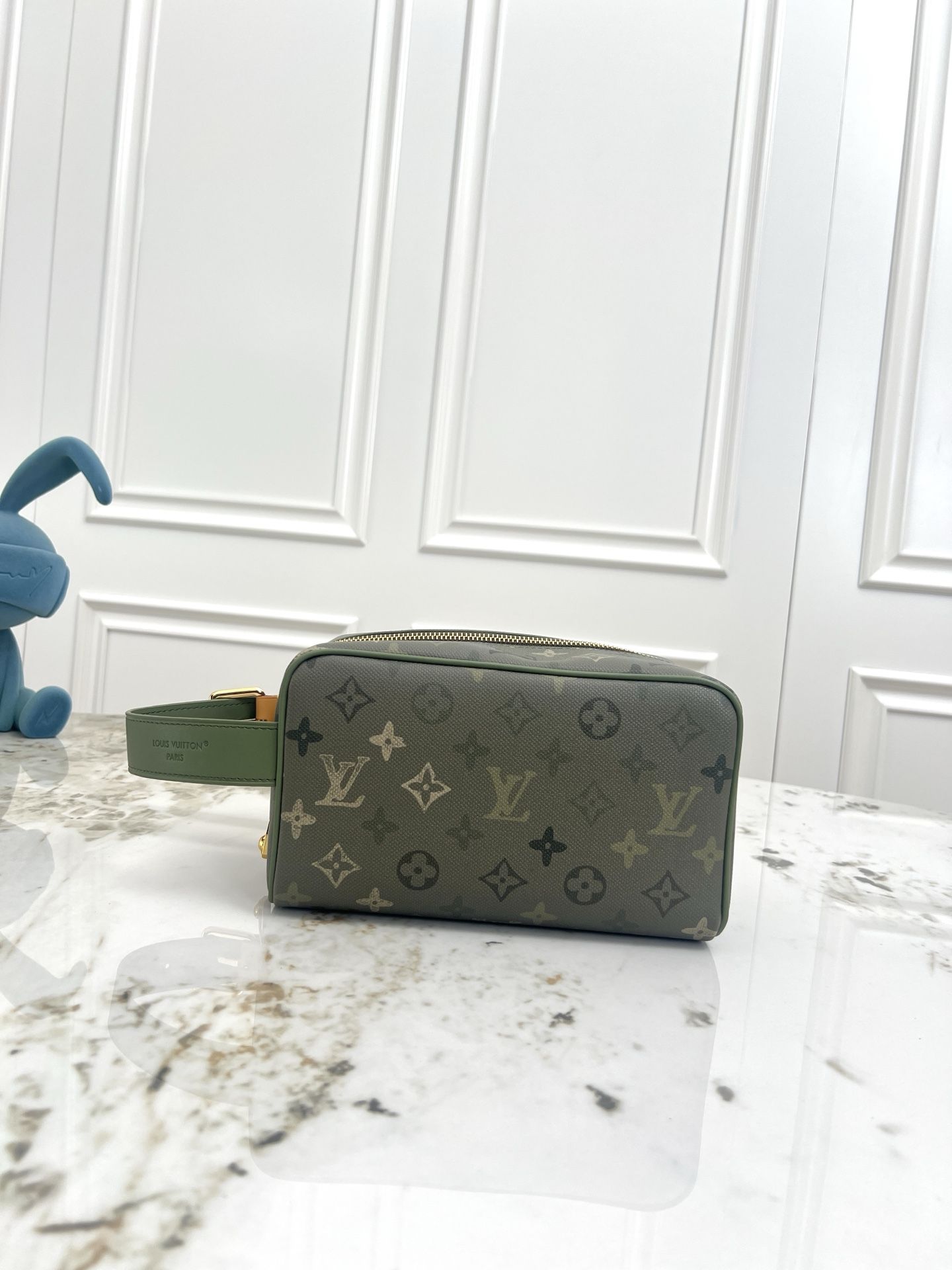 LV Dopp Kit Toiletry Pouch Monogram Surplus Khaki Green DMB3202550 LV Dopp Kit Toiletry Pouch Monogram Surplus Khaki Green DMB3202550