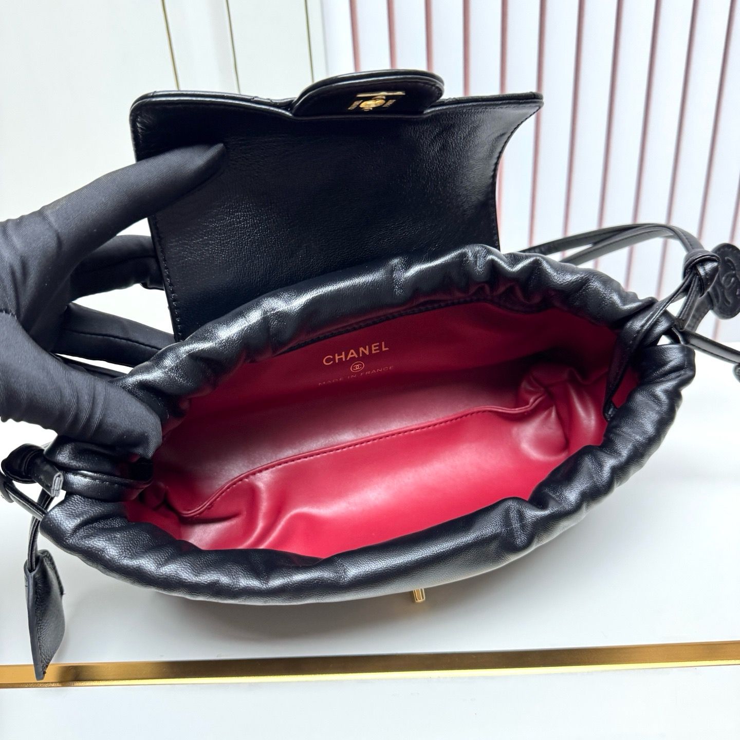 CN Quilted Drawstring Flap Shoulder Bag KK02250 CN Quilted Drawstring Flap Shoulder Bag KK02250