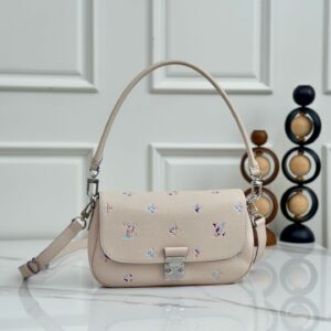LV Pochette Métis East West Monogram Empreinte Dream Cream Bag KK04650