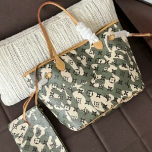 LV Monogramouflage Neverfull MM Tote Bag KK04851