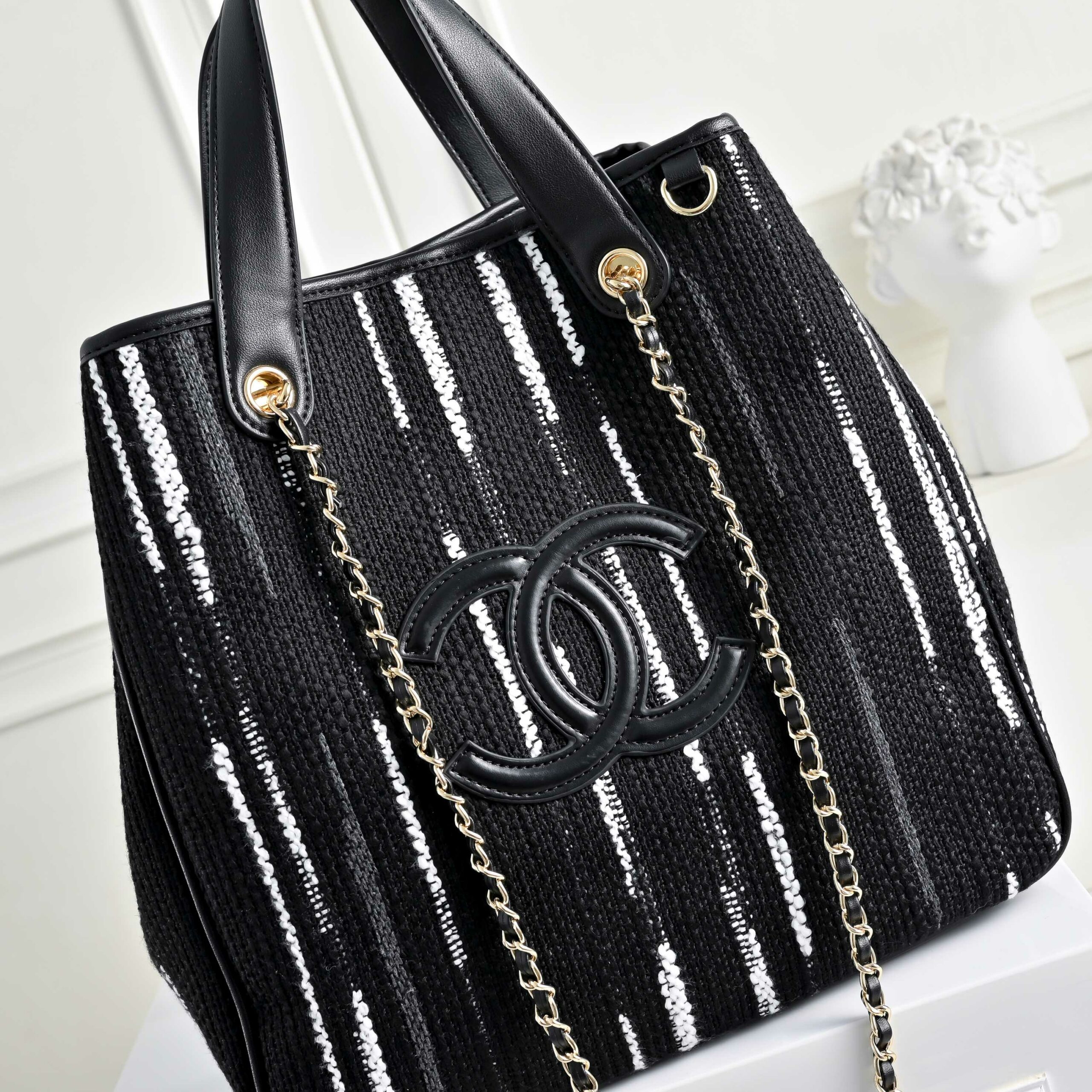Luxury CN Handbag 80025 BC Luxury CN Handbag 80025 BC