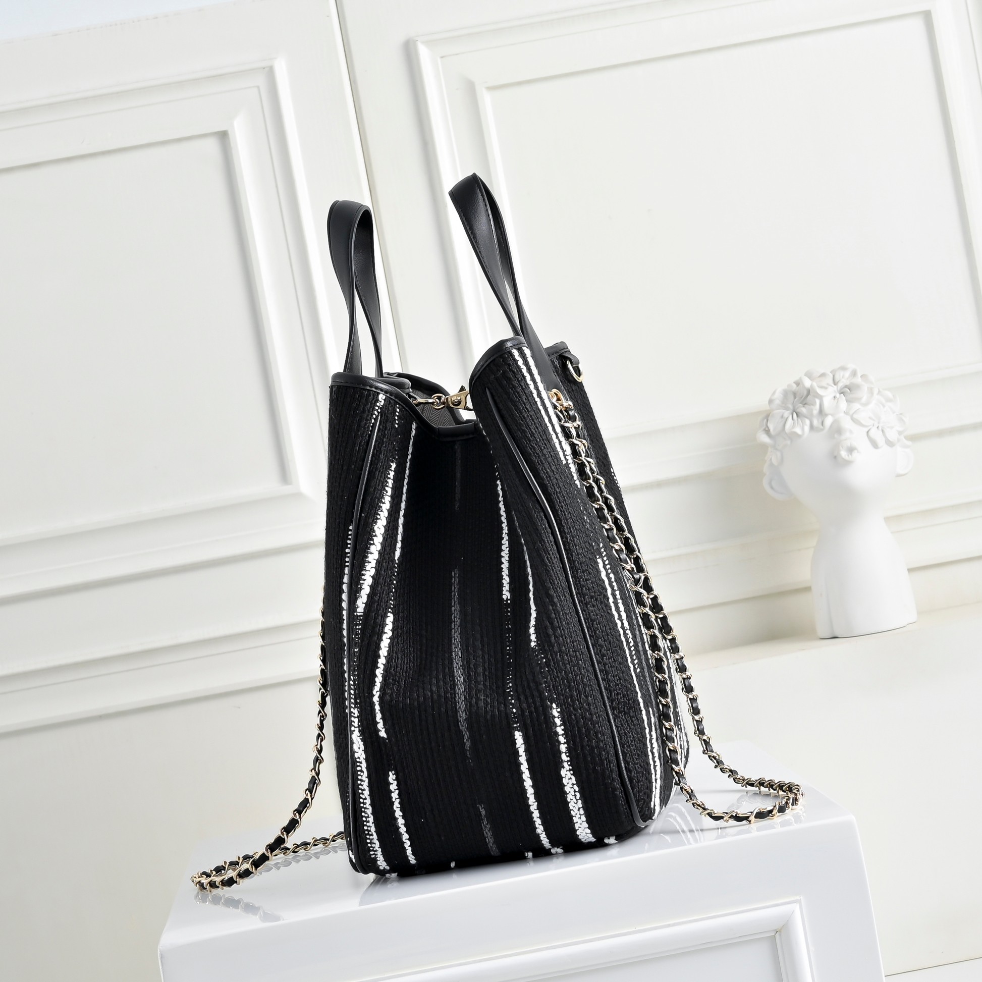 Luxury CN Handbag 80025 BC Luxury CN Handbag 80025 BC