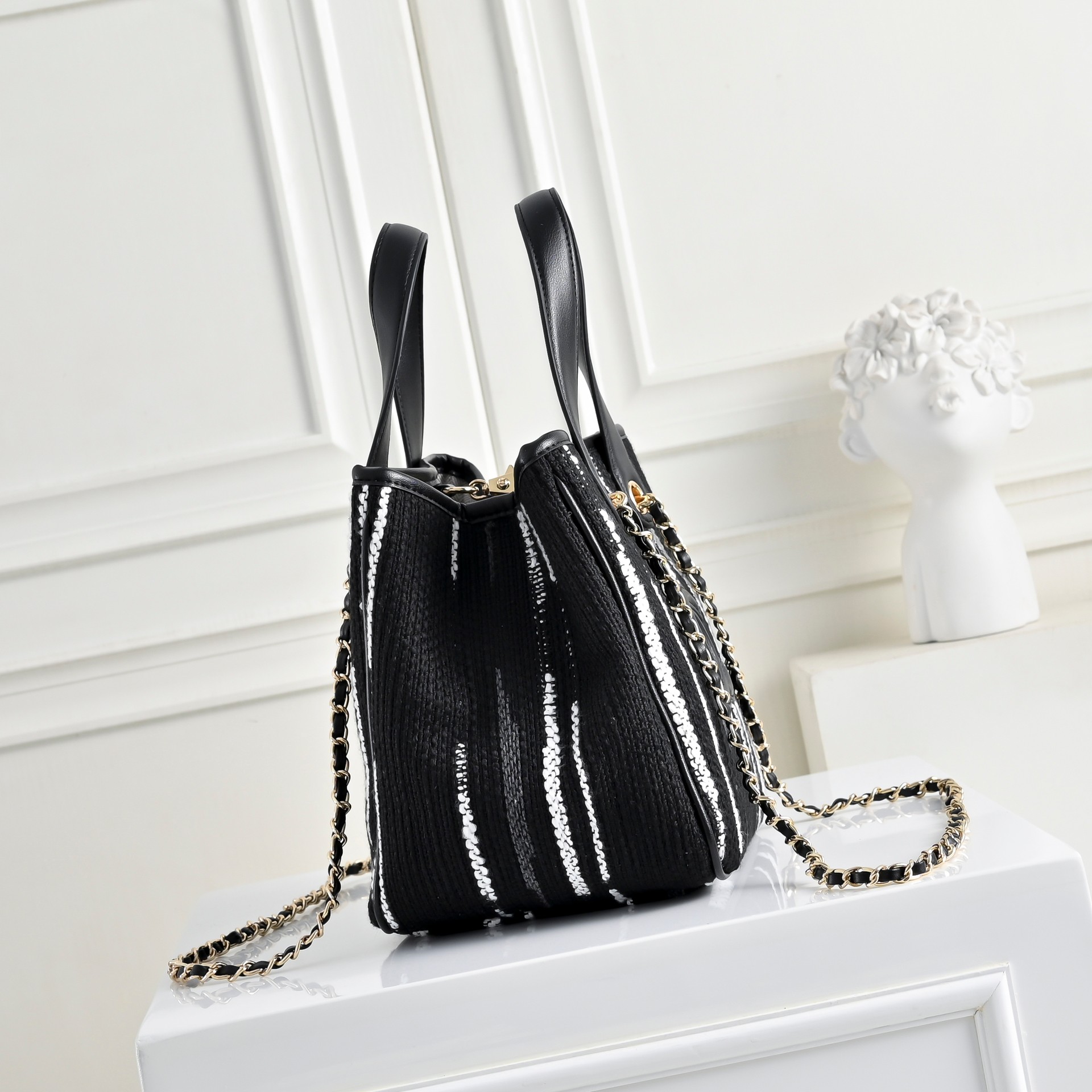 Luxury CN Handbag 80025 BC Luxury CN Handbag 80025 BC