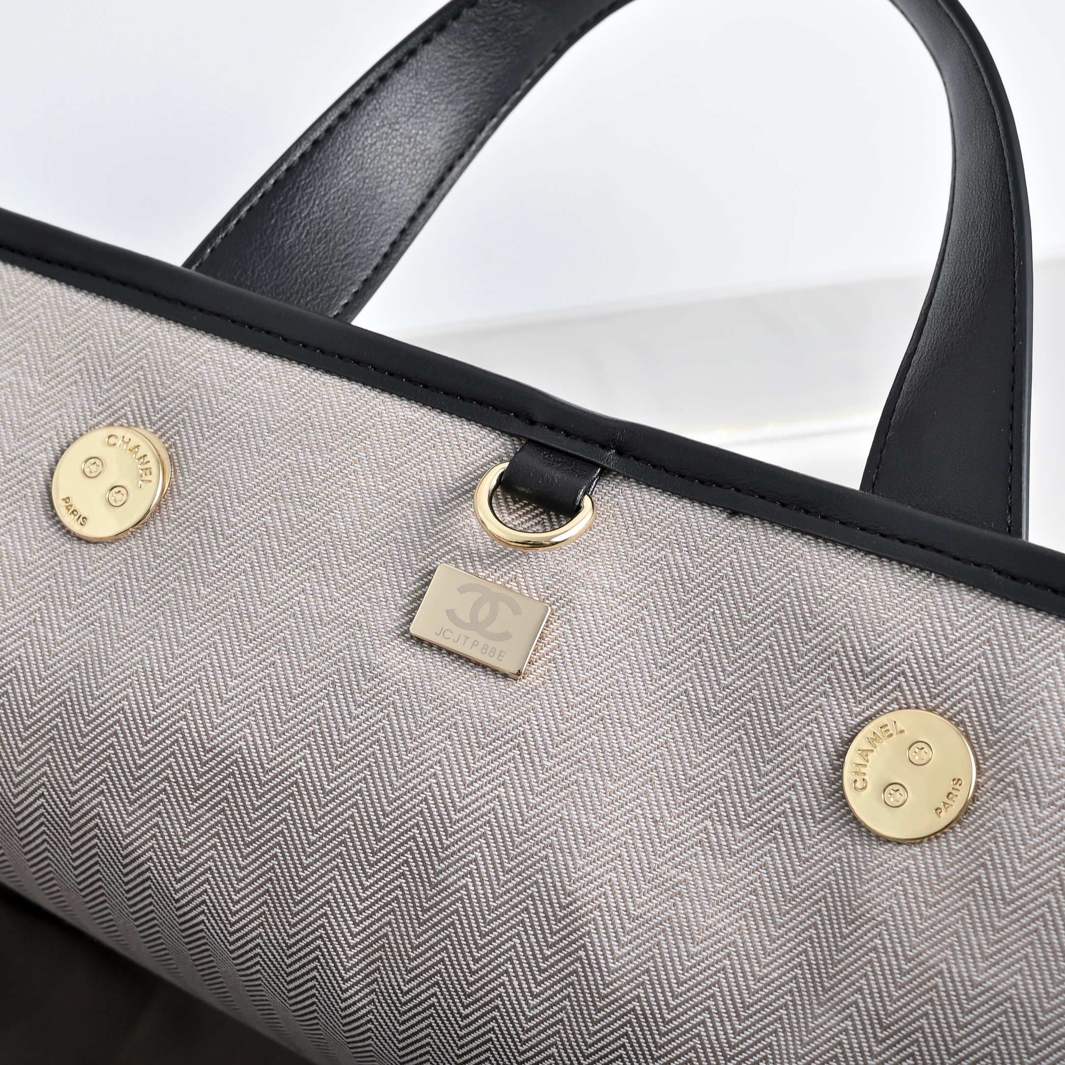 Luxury CN Handbag 80025 BC Luxury CN Handbag 80025 BC