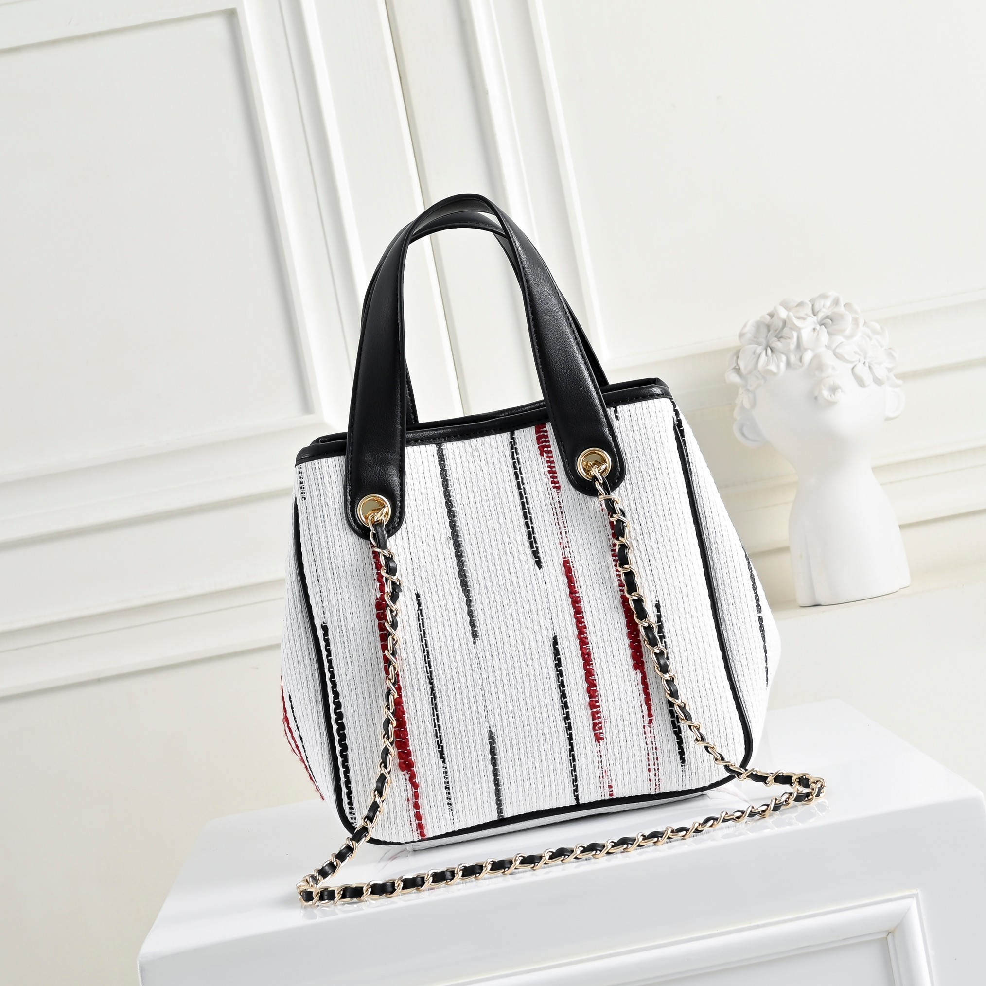 Luxury CN Handbag 80025 BC Luxury CN Handbag 80025 BC