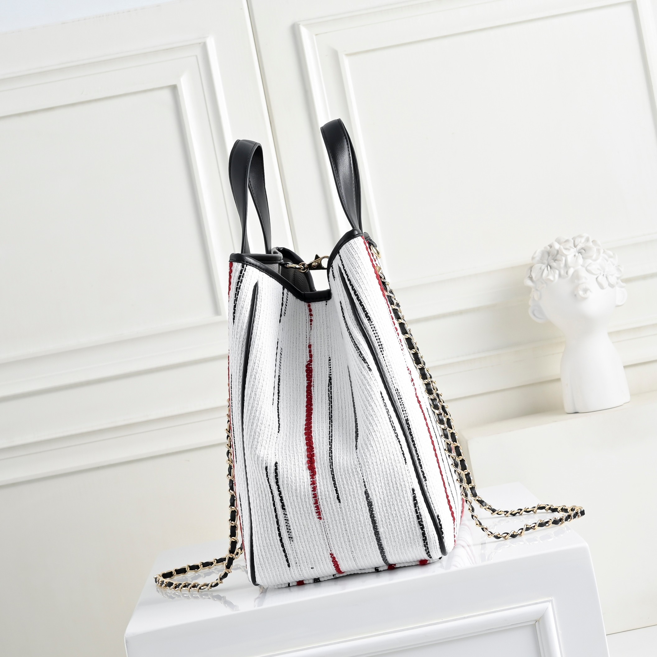 Luxury CN Handbag 80025 BC Luxury CN Handbag 80025 BC