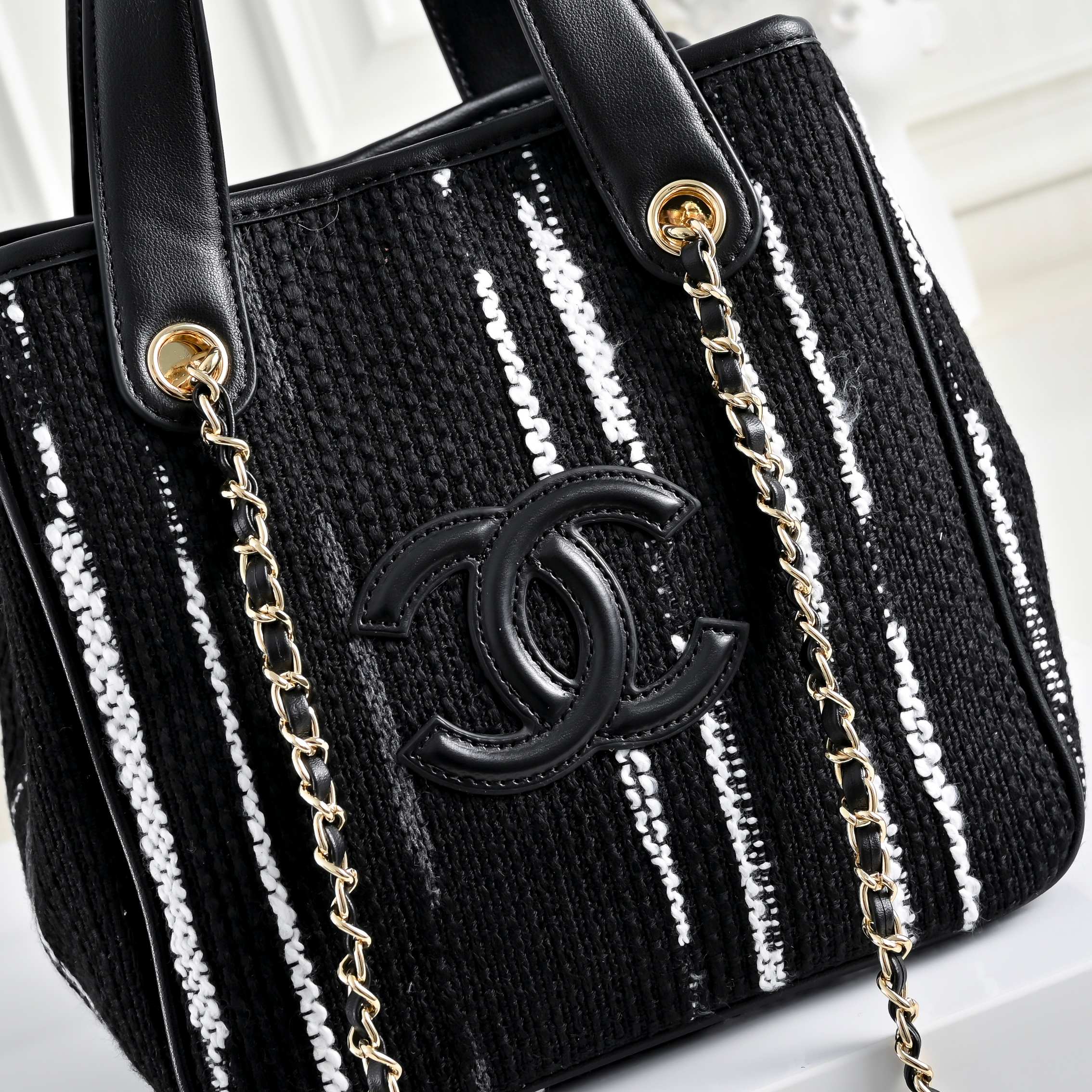 Luxury CN Handbag 80025 BC Luxury CN Handbag 80025 BC