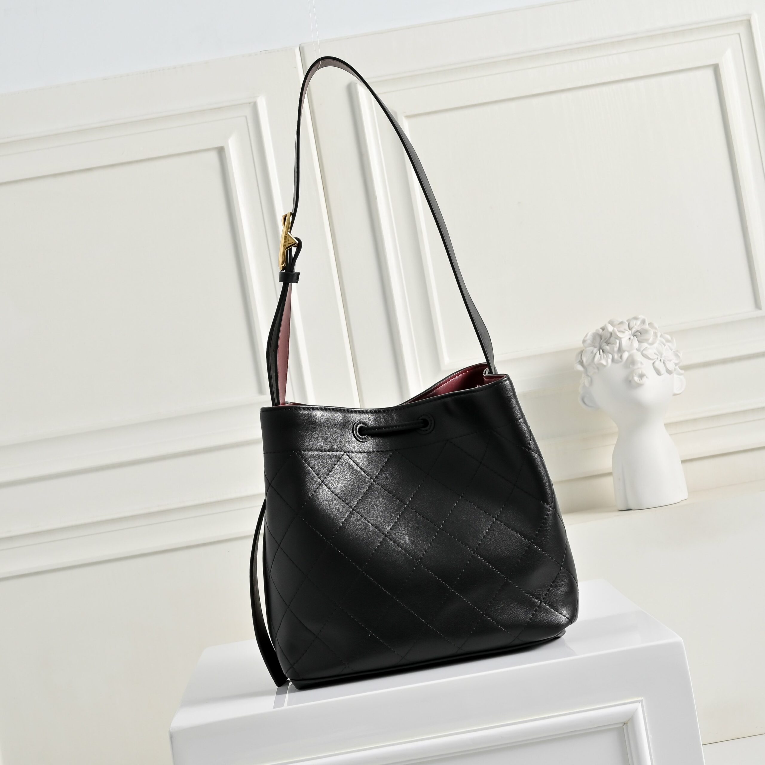Luxury CN Handbag 80030 BC Luxury CN Handbag 80030 BC