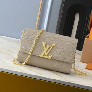LV Pochette Louise Bag in Textured Epi Leather QA