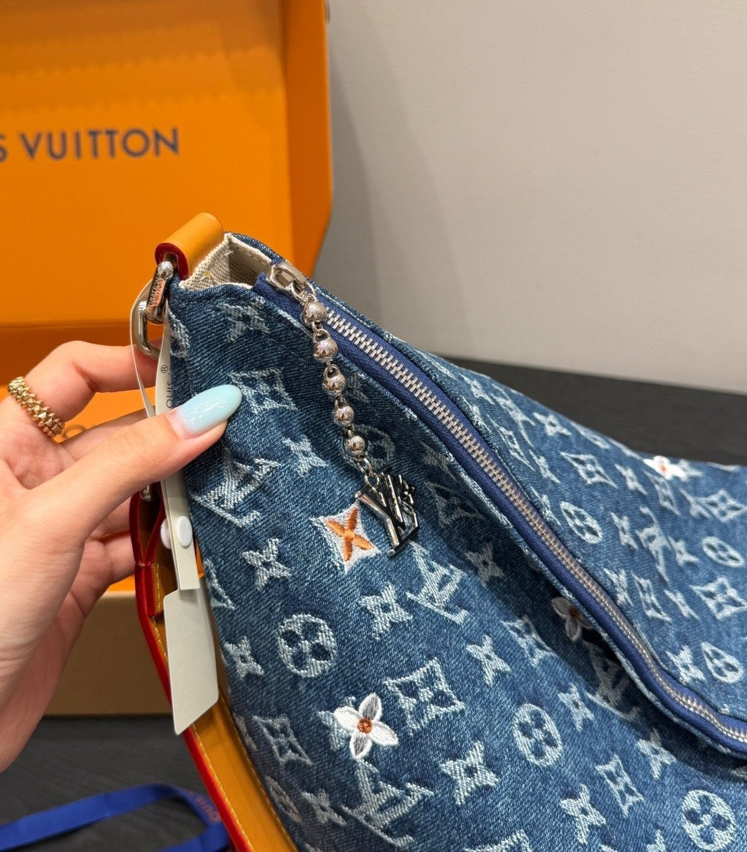 LV Vagabond Hobo Monogram Flowers Denim Bag LV26921 QA LV Vagabond Hobo Monogram Flowers Denim Bag LV26921 QA