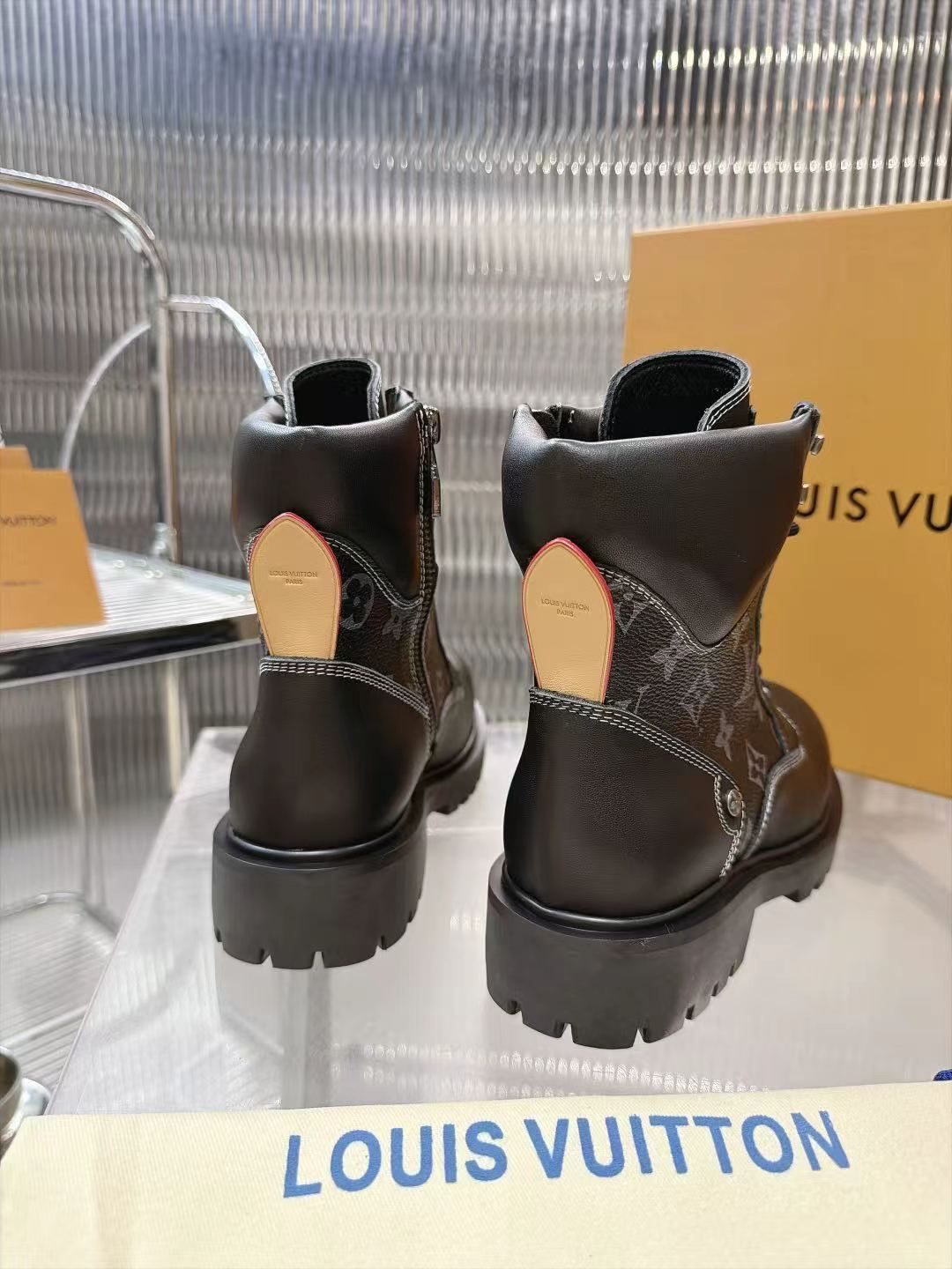LV Squad Lace-Up Ankle Boot 01 LV Squad Lace-Up Ankle Boot 01