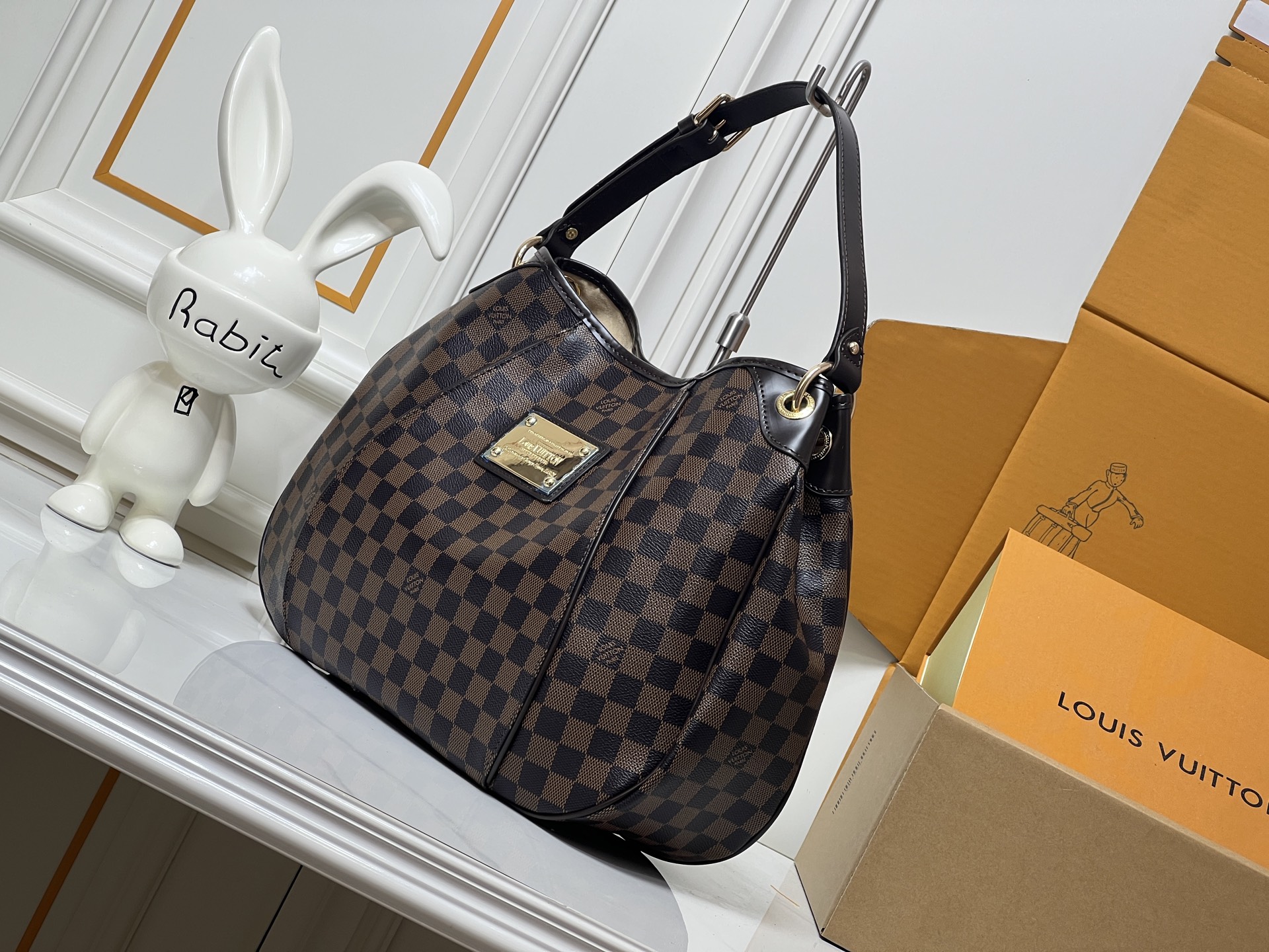 LV Galliera M56382 BC LV Galliera M56382 BC