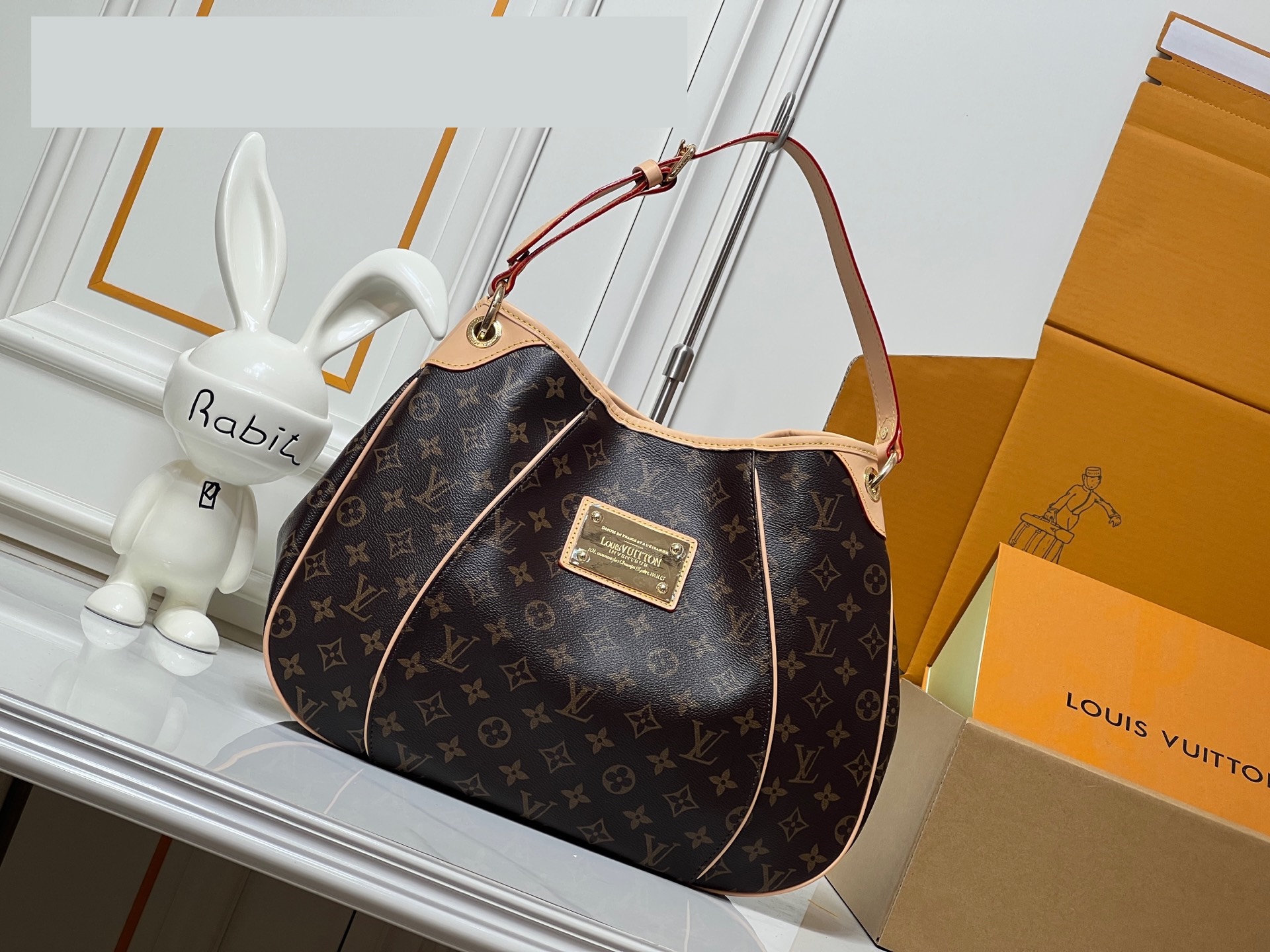 LV Galliera M56382 BC LV Galliera M56382 BC